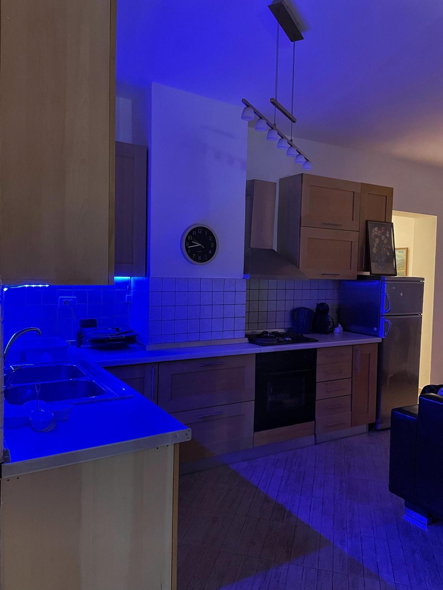 Lovely Apartment Tirana Buitenkant foto